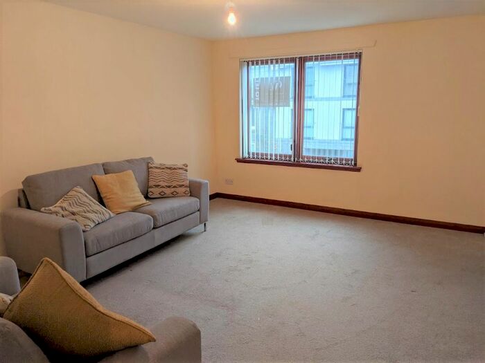 2 Bedroom Flat To Rent In Bloomfield Court, City Centre, Aberdeen, AB10