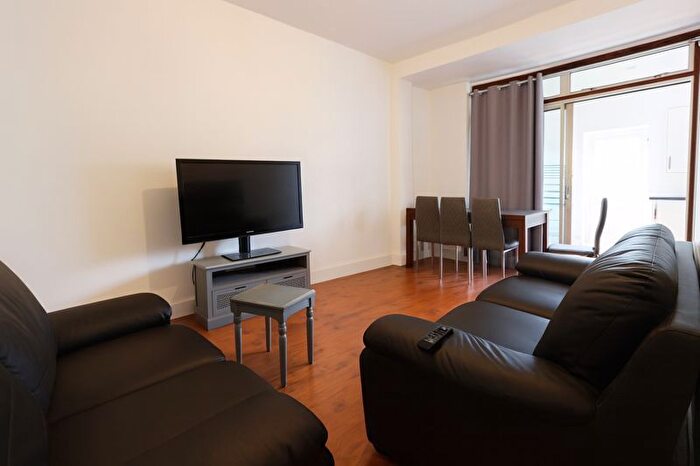 5 Bedroom Property To Rent In Perth Road, Wood Green, N22