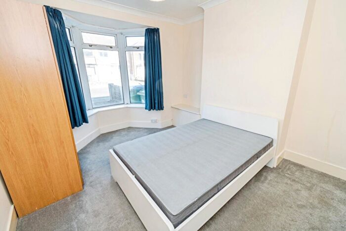 5 Bedroom Terraced House For Sale In Langhorn Road, Southampton, Hampshire, SO16