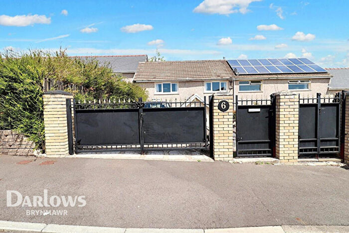 3 Bedroom Terraced House For Sale In Prince Philip Avenue, Ebbw Vale, NP23