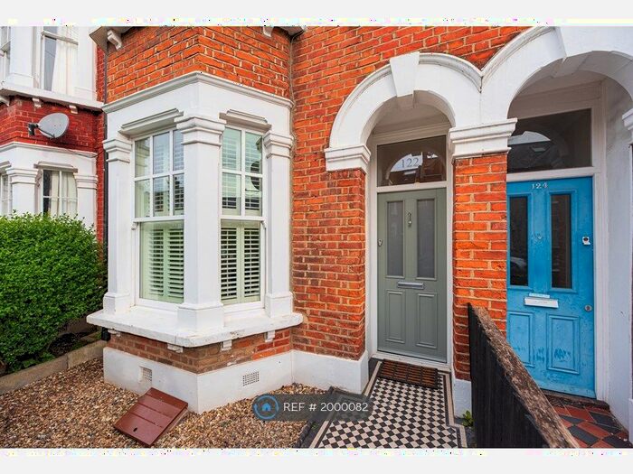 3 Bedroom Terraced House To Rent In Cambray Road, London, SW12