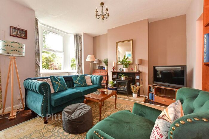 3 Bedroom Terraced House For Sale In Tennyson Road, Freshwater, Isle Of Wight, PO40