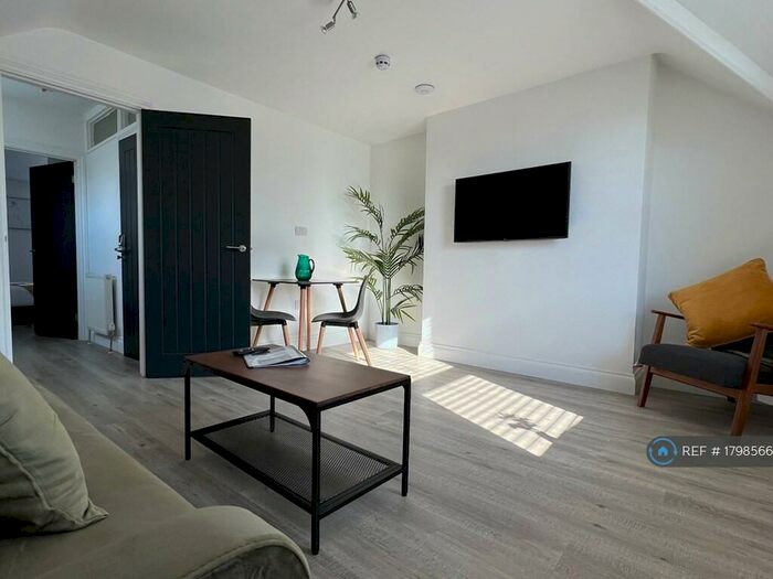 1 Bedroom Flat To Rent In Severn Road, Weston-Super-Mare, BS23