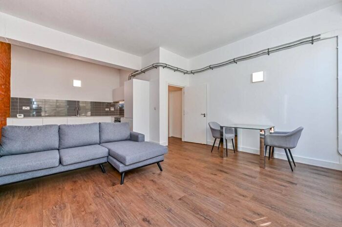 1 Bedroom Flat To Rent In Kingsland Road, Haggerston, London, E8