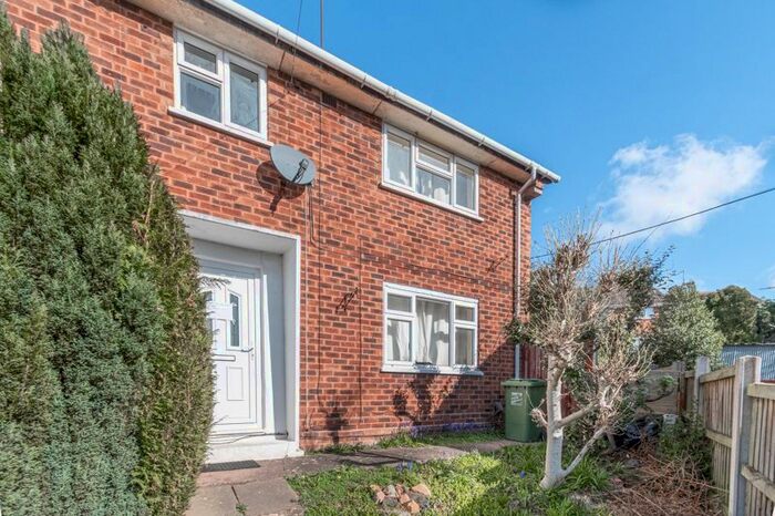 3 Bedroom Property To Rent In Throckmorton Road, Redditch, B98