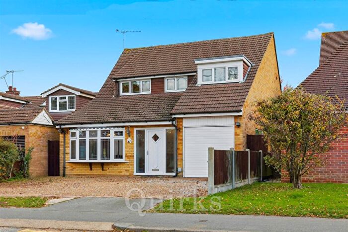 4 Bedroom Detached House For Sale In Perry Street, Billericay, CM12