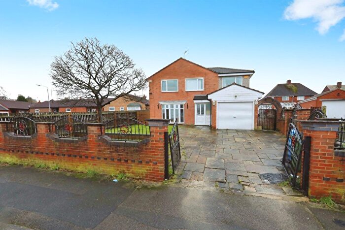 4 Bedroom Detached House For Sale In Kingston Road, Worksop, S80