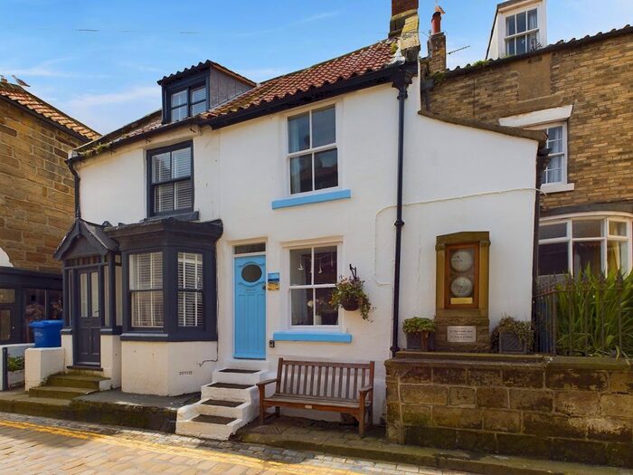 3 Bedroom Cottage For Sale In High Street, Staithes, Saltburn-By-The-Sea, TS13