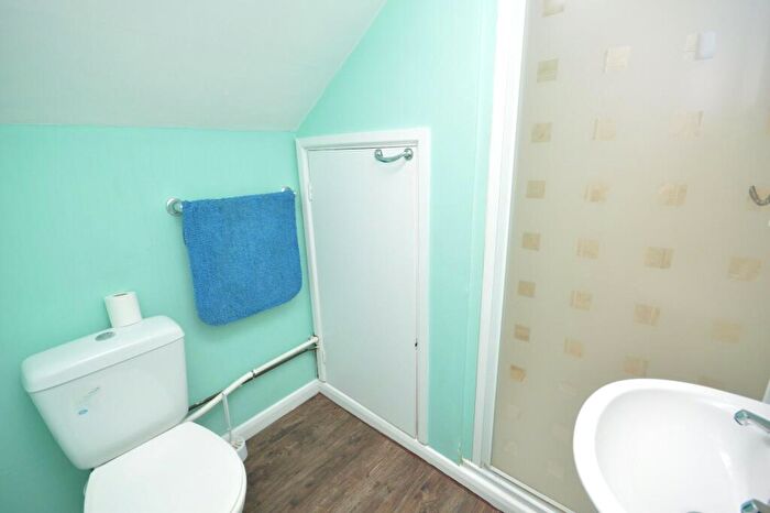 1 Bedroom Apartment For Sale In Cowick Street, Exeter, Devon, EX4