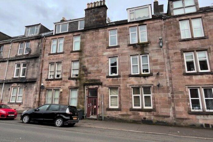 1 Bedroom Flat To Rent In South Street, Greenock, PA16