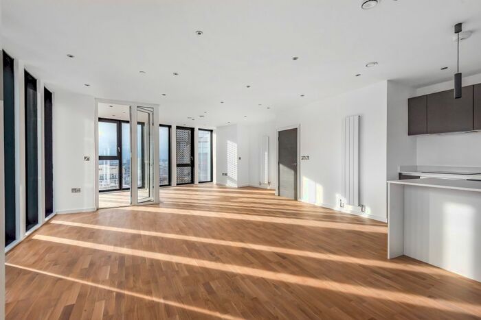 2 Bedroom Flat To Rent In Newington Causeway, London, SE1