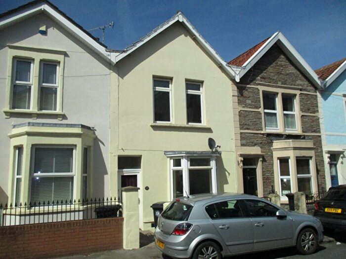 2 Bedroom Terraced House To Rent In Totterdown, Clyde Road, BS3