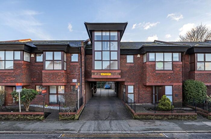 1 Bedroom Flat To Rent In Southlands Road Bromley, BR2