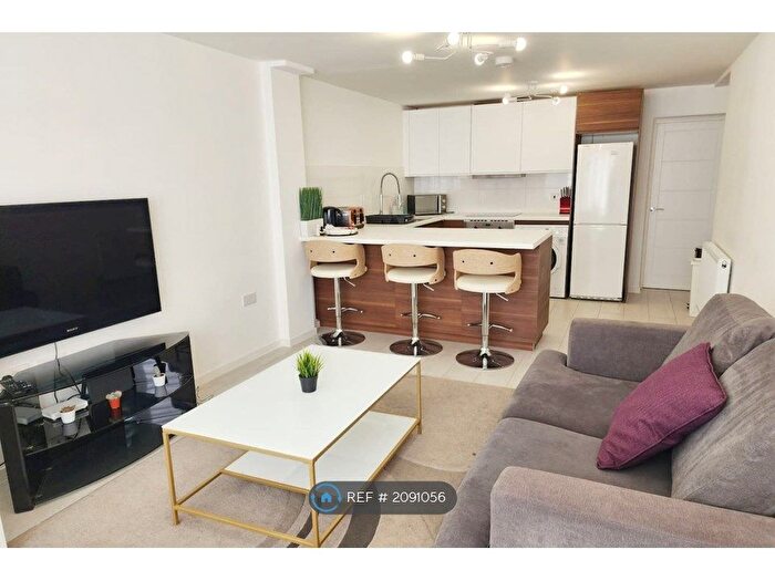 2 Bedroom Flat To Rent In Oxford Road, Kidlington, OX5