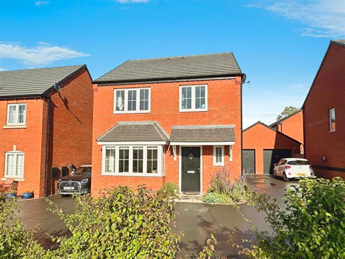 4 Bedroom Detached House For Sale In Woodland Way, Cubbington, Leamington Spa, CV32