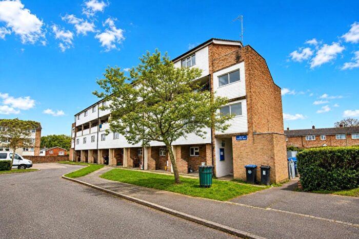 2 Bedroom Maisonette To Rent In Frenchs Wells, Goldsworth Park, Woking, Surrey, GU21