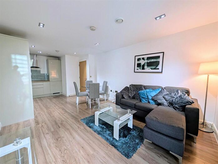 1 Bedroom Apartment To Rent In Paradise Street, Liverpool, L1
