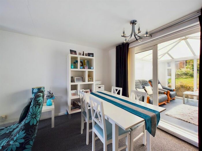 3 Bedroom Terraced House For Sale In Hartcroft Road, Bestwood Park, Nottingham, NG5