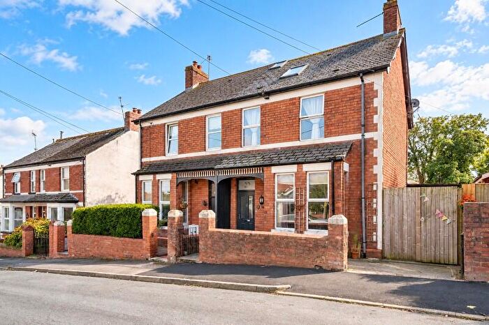 4 Bedroom Semi-Detached House For Sale In Highwalls Avenue, Dinas Powys, The Vale Of Glamorgan., CF64