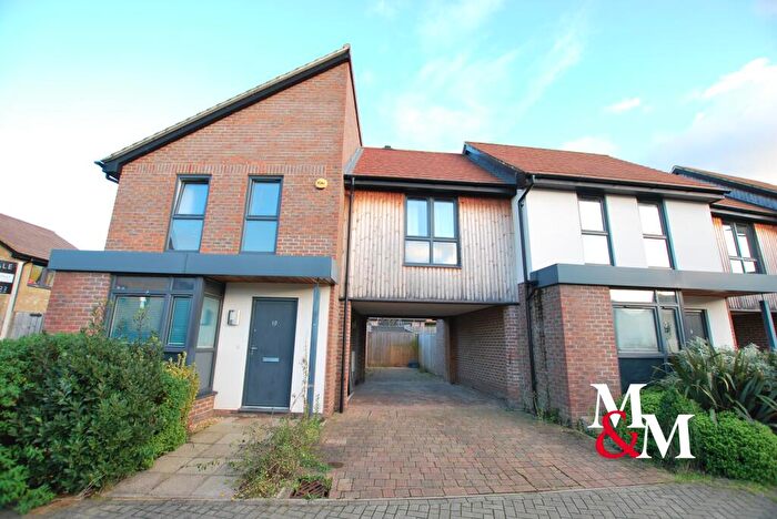 2 Bedroom Semi Detached House To Rent In Aiken Grange, MK10