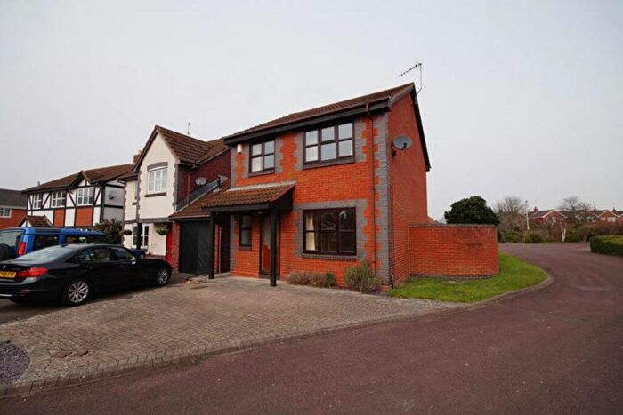 3 Bedroom House To Rent In Up Hatherley, GL51