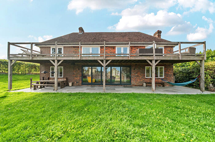 5 Bedroom House To Rent In Ditcham, Petersfield, Hampshire, GU31