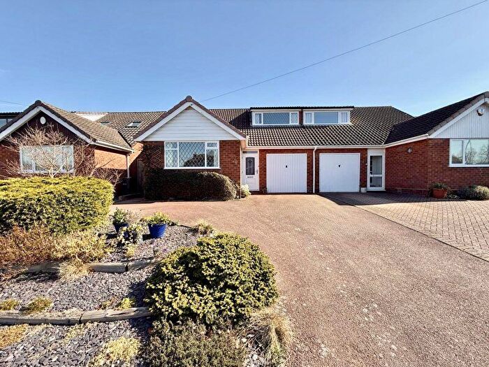 4 Bedroom Semi-Detached Bungalow For Sale In Aulton Road, Four Oaks, Sutton Coldfield, B75