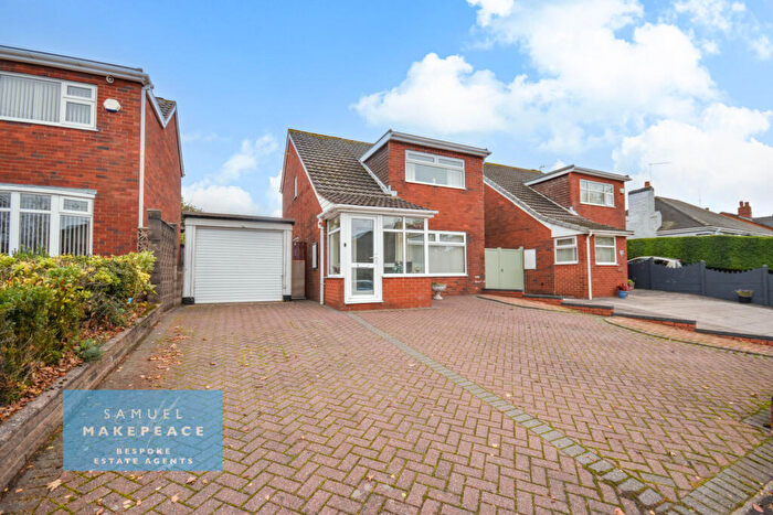 2 Bedroom Detached House For Sale In High Lane, Burslem, Stoke-on-Trent, ST6