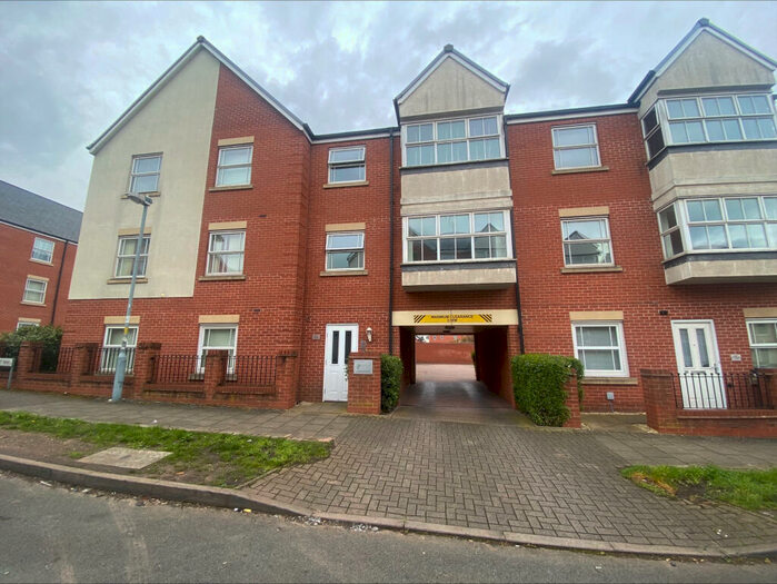 2 Bedroom Flat To Rent In Northcroft Way, Erdington, B23