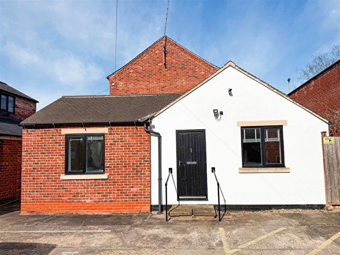 1 Bedroom Detached Bungalow To Rent In King Street, Belper, DE56
