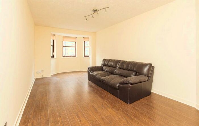 2 Bedroom Apartment To Rent In Maritime Street, The Shore, Edinburgh, EH6