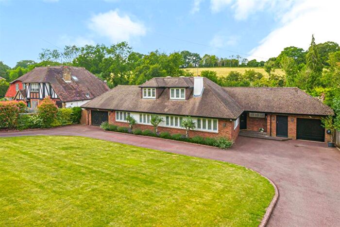 5 Bedroom Detached House For Sale In Forest Drive, Kingswood, Surrey, KT20