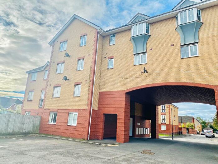 2 Bedroom Apartment To Rent In Gerddi Margaret, Barry, CF62