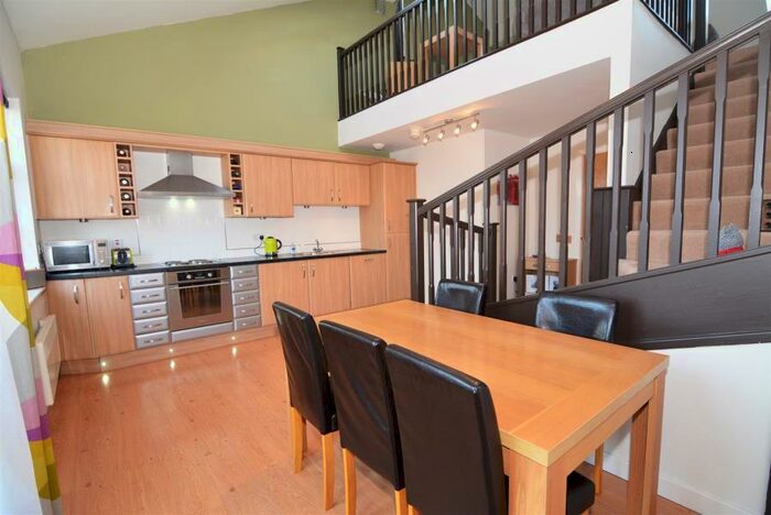 2 Bedroom Duplex To Rent In Tenterfields House, Meadow Road, Apperley Bridge, BD10