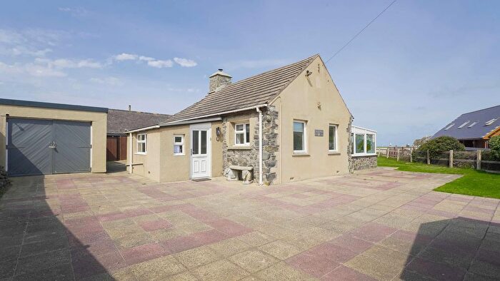 2 Bedroom Detached House For Sale In Cri Yr Wylan, Clarach, Aberystwyth, SY23