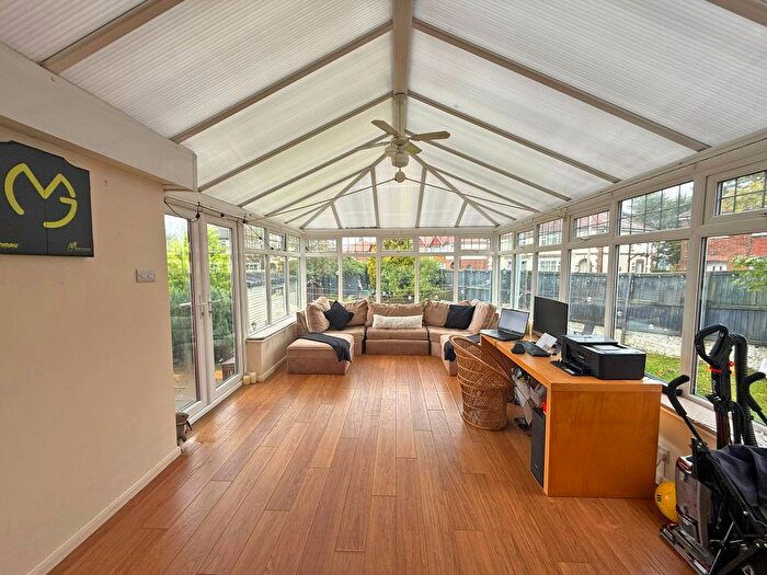 5 Bedroom Detached House For Sale In Green Lane, Scarborough, YO12