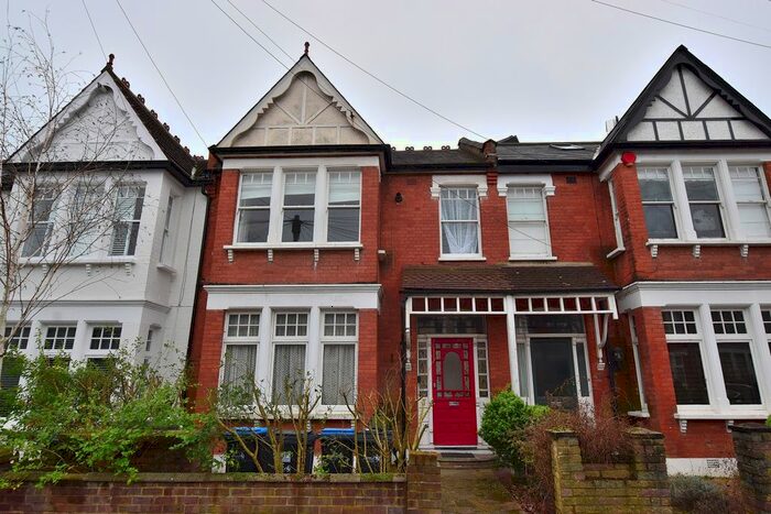 1 Bedroom Flat To Rent In Park Avenue, London, N13