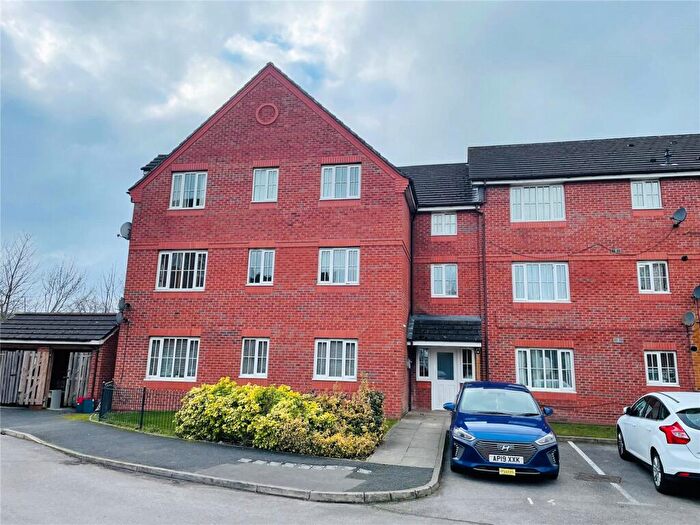 3 Bedroom Apartment For Sale In Lloyd Road, Levenshulme, Manchester, M19