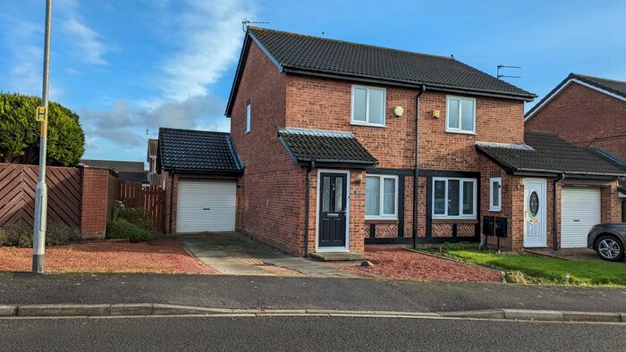 2 Bedroom Semi-Detached House To Rent In Coleridge Drive, Stakeford, NE62