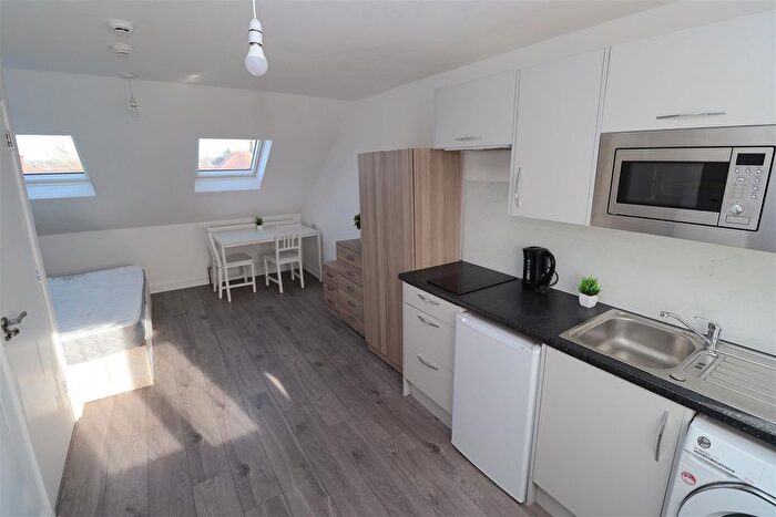 Studio To Rent In Shaftesbury Avenue, South Harrow, Harrow, HA2