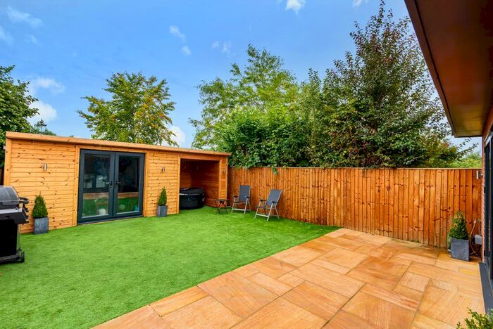 1 Bedroom Bungalow To Rent In Didcot, Oxfordshire, OX11