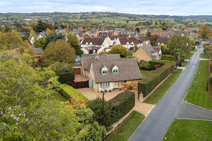 4 Bedroom Detached House For Sale In Springfield Lane, Broadway, Worcestershire, WR12