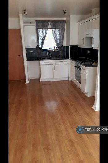 2 Bedroom Flat To Rent In Markham Quay, Chesterfield, S41