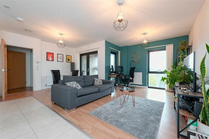 1 Bedroom Flat To Rent In Newman Close, London, NW10