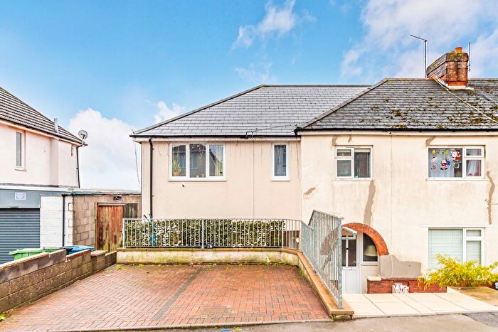 3 Bedroom Terraced House For Sale In Rossmore Road, Poole, BH12