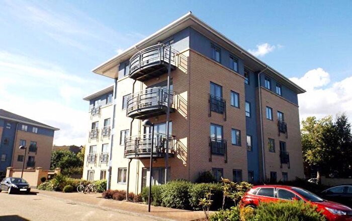 2 Bedroom Apartment To Rent In Castle Quay Close, Nottingham, NG7