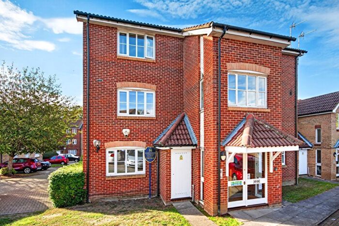 1 Bedroom Flat For Sale In Horndean Road, Bracknell, RG12