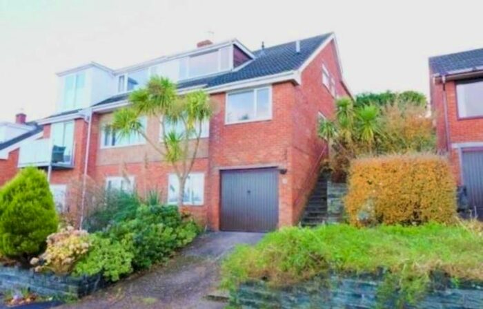 4 Bedroom Property To Rent In Ravens Walk, West Cross, Swansea, SA3