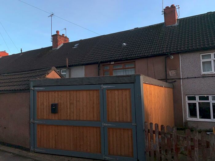 3 Bedroom Terraced House To Rent In Fourth Avenue, Forest Town, NG19