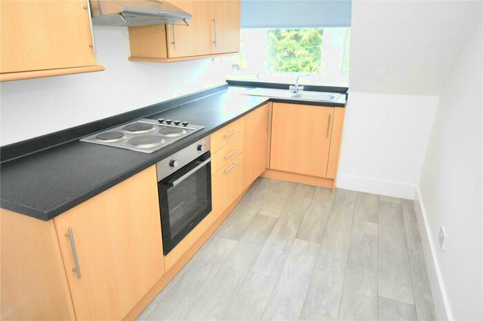 2 Bedroom Flat To Rent In Eden Place, Rosemount, Aberdeen, AB25